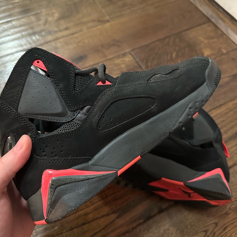 Jordan Black and Red Sneakers - Picture 3 of 6